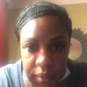 Meet your Posher, Camille